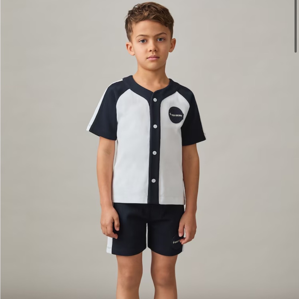 REISS Nori Cotton Waffle-Knit Badge Shirt in Off White/Navy